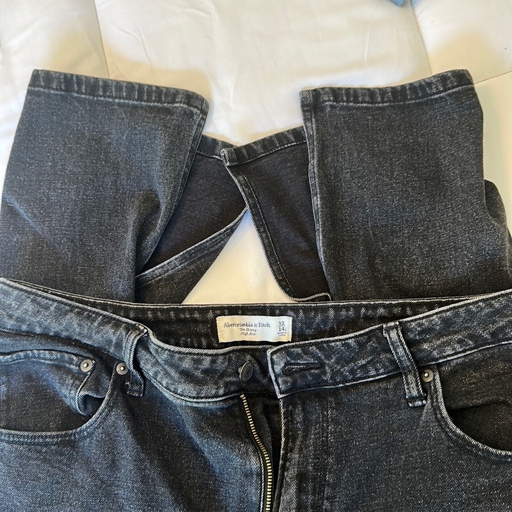 A&F curve love jeans long